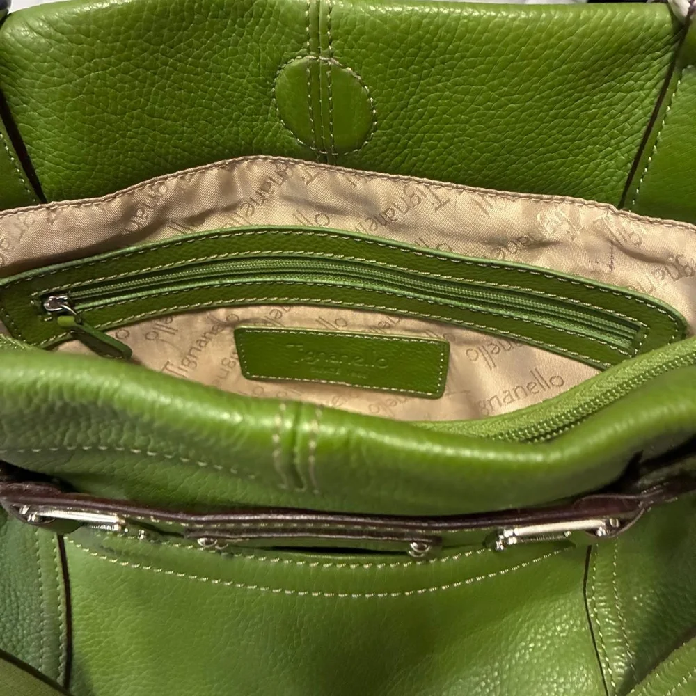 Tignanello Forest Green Leather Shoulder Bag - Picture 8 of 16